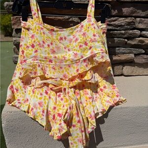 Yellow floral shorts and top set women’s size small by Winsten White